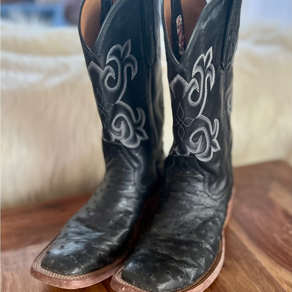 Full ostrich, square toe, cowboy boots. Barely worn.